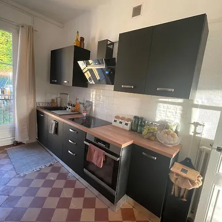 Homestay szállás Paisible Face Aux Thermes-ch1